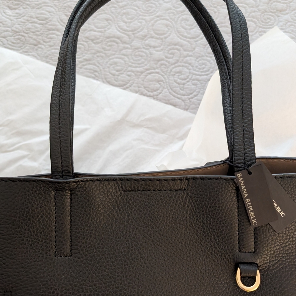 Banana Republic  Black Leather Tote Bag - Picture 3 of 9